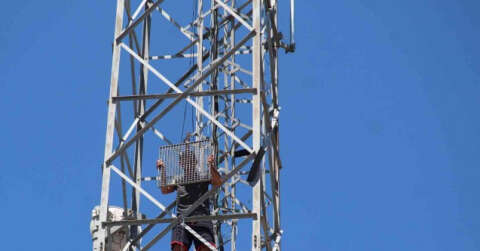 3. kez intihar girişiminde bulunan şahsı, bu kez yemekle ikna etmeye çalıştılar