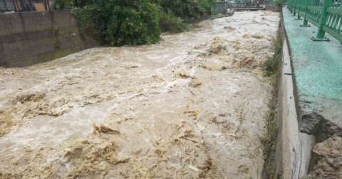 Zonguldak’ta yoğun yağış etkisini sürdürüyor