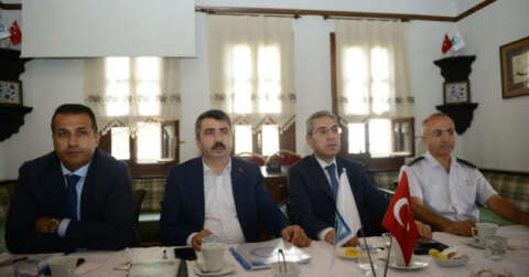 Başkan Yılmaz muhtarlarla buluştu