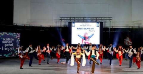 İnegöl Belediyesi Halk Dansları Topluluğu'ndan muhteşem gösteri