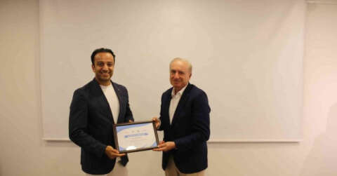 Yılın en iyi futbol akademisi Paris Saint-Germain Academy