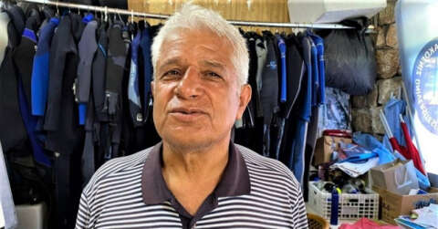 Denizlerin çöpçüsü olarak bilinen 1,5 metrelik boz camgöz köpek balığı kıyıya vurdu