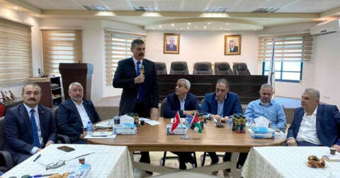 Çorum Valisi Çiftçi, Kalkilyalı iş adamlarını Çorum’a davet etti