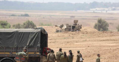 İsrail sivil yerleşim noktalarını vurmaya devam ediyor