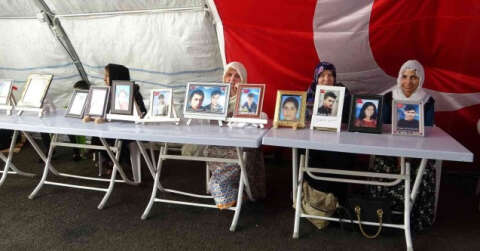 Evlat hasreti çeken anne Küçükdağ: "Sana kefen değil damatlık giydirmek istiyorum"