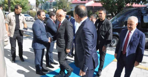 Bakan Kirişci Kars’ta