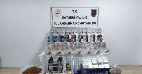 Kaçak sigara imalatçısı, jandarmanın operasyonuyla yakalandı