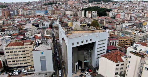 Samsun’da ‘Anakent İş Merkezi’ yıkılıyor