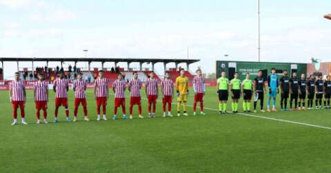 Ziraat Türkiye Kupası: Ümraniyespor: 4 - Efeler 09 Spor Futbol Kulübü: 0