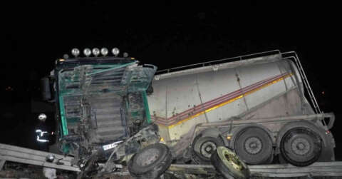 Tekirdağ’da tır devrildi: 1 Yaralı