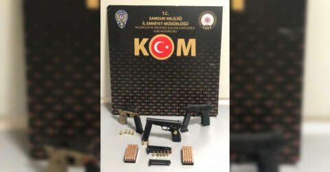 Samsun’da bir araçta 3 ruhsatsız tabanca bulundu: 2 gözaltı