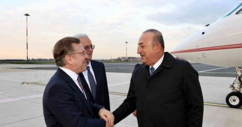 Bakan Çavuşoğlu, Roma’da