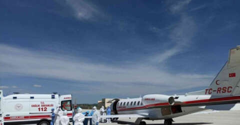 Bakan Koca: “Uçak ambulanslarla bu yıl bin 114 hastanın nakli yapıldı”