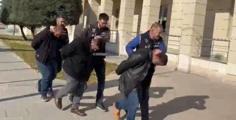 "Hızır ve Mehdi’yiz" diye kandırıp 180 bin lira dolandırdılar