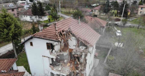 Düzce’de ağır hasar alan 107 bina yıkıldı