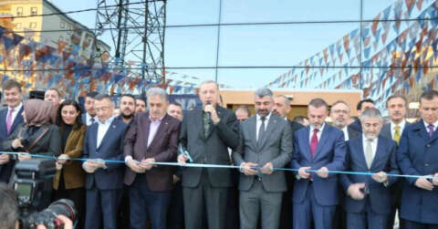 Cumhurbaşkanı Erdoğan, Mardin AK Parti İl Başkanlığı binasını hizmete açtı
