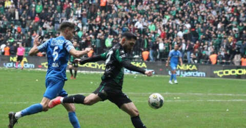 TFF 2. Lig: Kocaelispor:2  - Ankara Demirspor:4