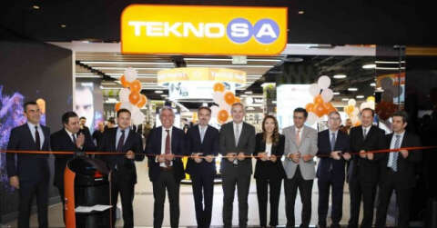 Teknosa, İstinyePark mağazasını müşteri odaklı yeni konsepte dönüştürdü