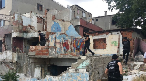 Beyoğlu’nda uyuşturucu operasyonu