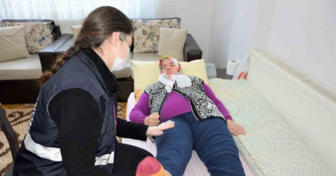 Engelli hastalara fizik tedavi hizmeti