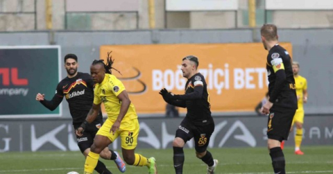 Spor Toto Süper Lig: İstanbulspor: 2 - Kayserispor: 4 (Maç sonucu)