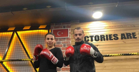 Aynı evi ve ringi paylaşıyorlar