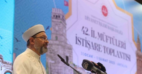 Diyanet İşleri Başkanı Erbaş: "İslam’a yapılan saldırılara karşı savunmayı son nefesimize kadar sürdüreceğiz"