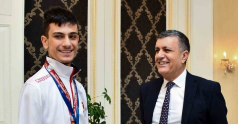 Esenyurt’un gururu Tekvandocu Yusuf Türkiye şampiyonu