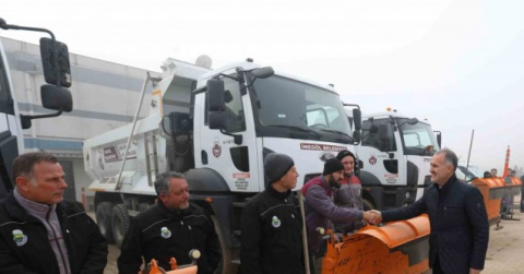 İnegöl Belediyesi ekipleri kar yağışına hazır