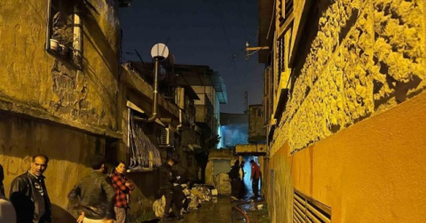 İtfaiye ekipleri yangında 5 çocuğu kurtardı