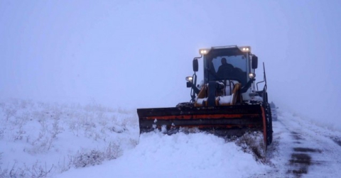 Muş’ta kar kaplanları sahaya indi