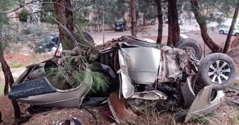 Otomobil ormanlık alana uçtu: 1 ölü, 2 yaralı