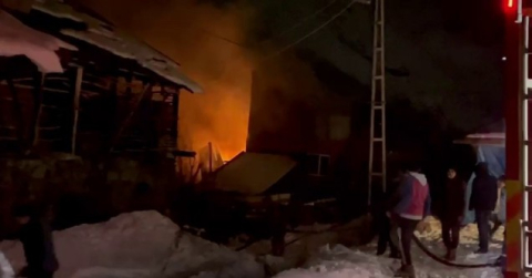 Pazaryolu’nda korkutan yangın