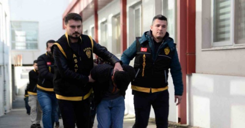 Uzun namlulu silahla baskına 4 tutuklama