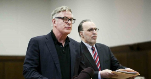 ABD’li aktör Alec Baldwin “kasıtsız adam öldürmek”ten suçlandı