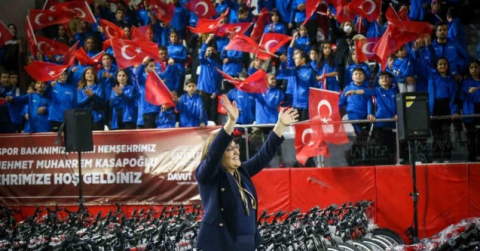 Gaziantep’te bin 500 lisanslı sporcuya bisiklet dağıtıldı