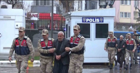 Olay yerindeki traktör lastik izinden yola çıkan ekipler, 14 yıl sonra cinayet zanlılarını yakaladı