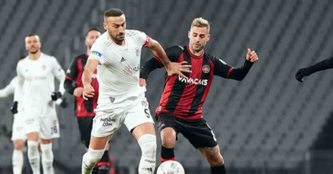 Spor Toto Süper Lig: Fatih Karagümrük: 1 - Beşiktaş: 1 (Maç sonucu)