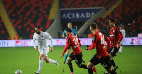 Spor Toto Süper Lig: Gaziantep FK: 1 - A. Hatayspor: 1 (İlk yarı)
