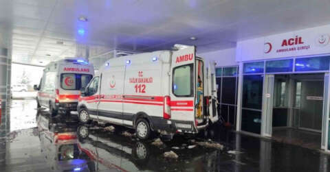 Bingöl’de yolcu otobüsü devrildi: 12 yaralı