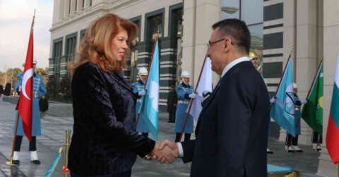 Cumhurbaşkanı Yardımcısı Oktay, Bulgaristan Cumhurbaşkanı Yardımcısı Yotova ile bir araya geldi