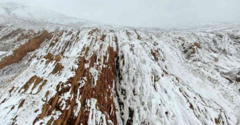 Dünyadaki Mars kar altında