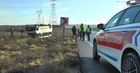 İşçi servisi takla attı: 9 yaralı