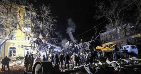 Rusya, Kramatorsk’ta apartmanı vurdu: 3 ölü, 20 yaralı