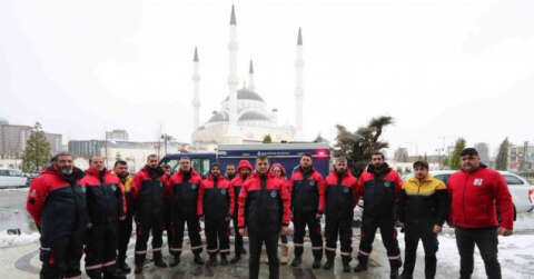 Başakşehir Belediyesi ekipleri deprem bölgesine gidiyor