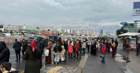 Diyarbakır’da vatandaşlar şehri terk ediyor