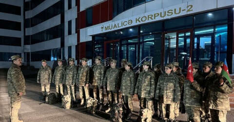 Azerbaycan, 20 kişilik askeri sağlık personelini Türkiye’ye gönderdi
