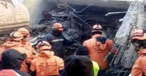 Yıldırım Belediyesi ekibi 45 saat sonra yaşlı adamı sağ çıkardı