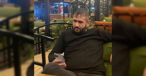 19 yaşındaki genç ablasını ve erkek arkadaşını öldürüp kendini ihbar etti