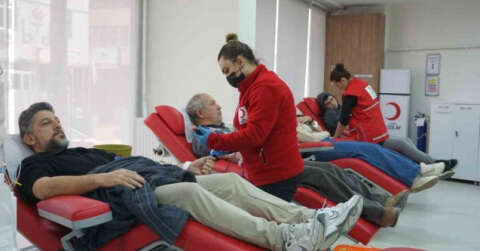 Edirne’de Kan Bağış Merkezi hafta sonu 11.00-18.00 saatleri arasında açık olacak